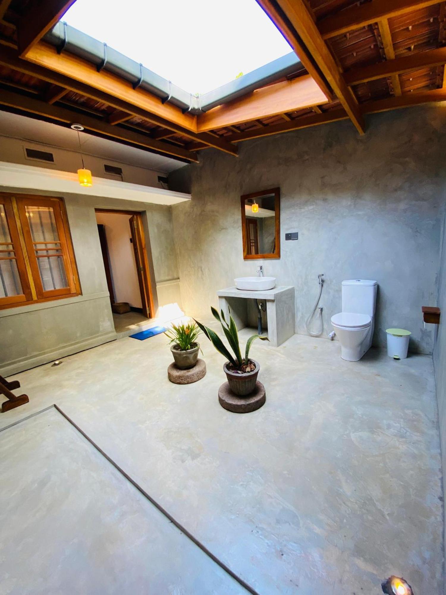 Happy Valley Residence Unawatuna Galle Esterno foto