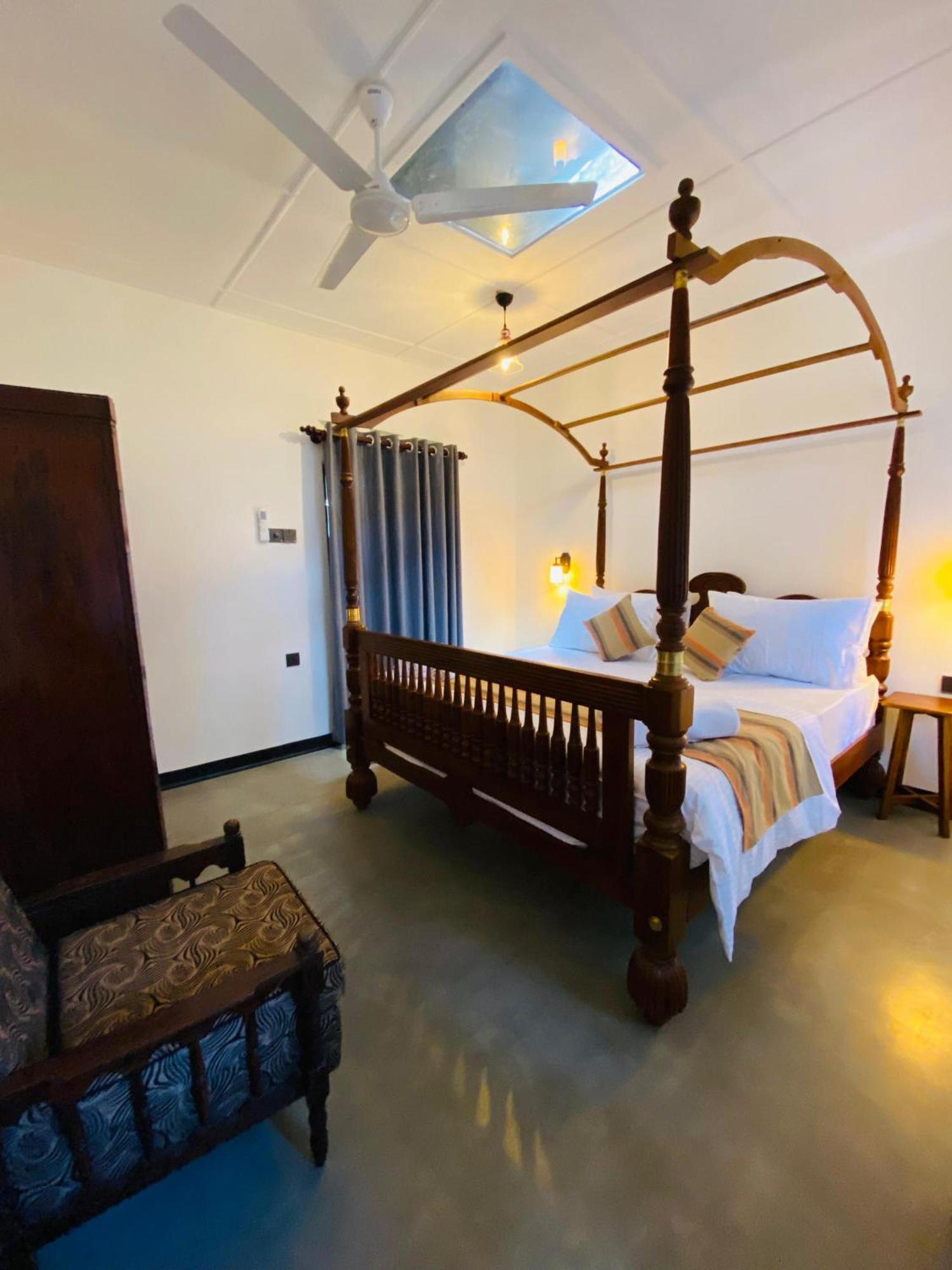 Happy Valley Residence Unawatuna Galle Esterno foto
