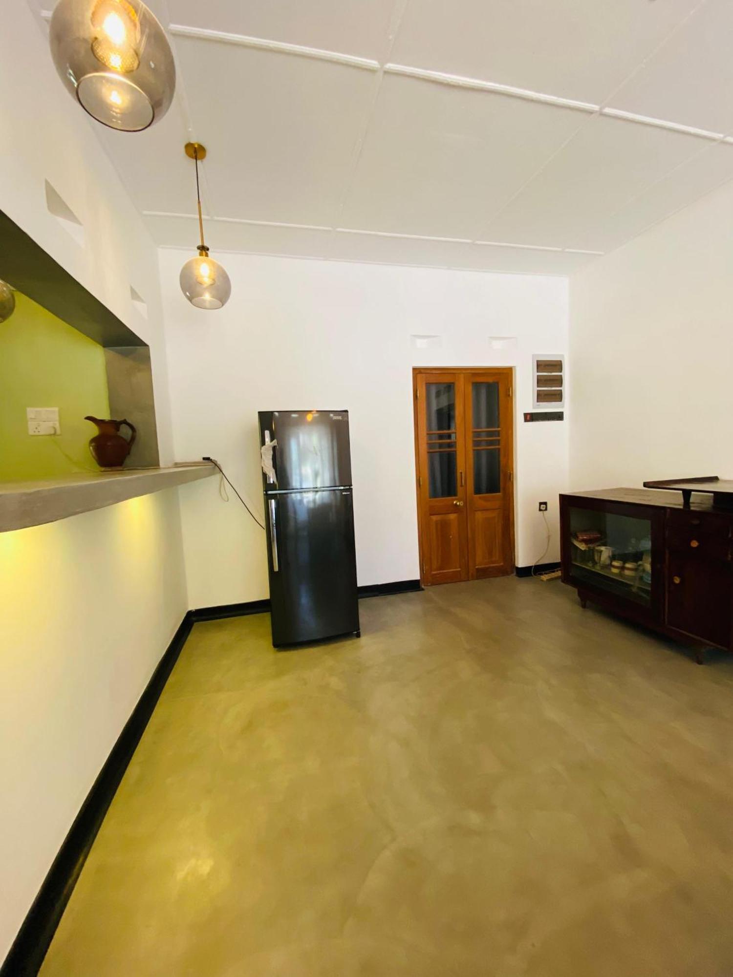 Happy Valley Residence Unawatuna Galle Esterno foto